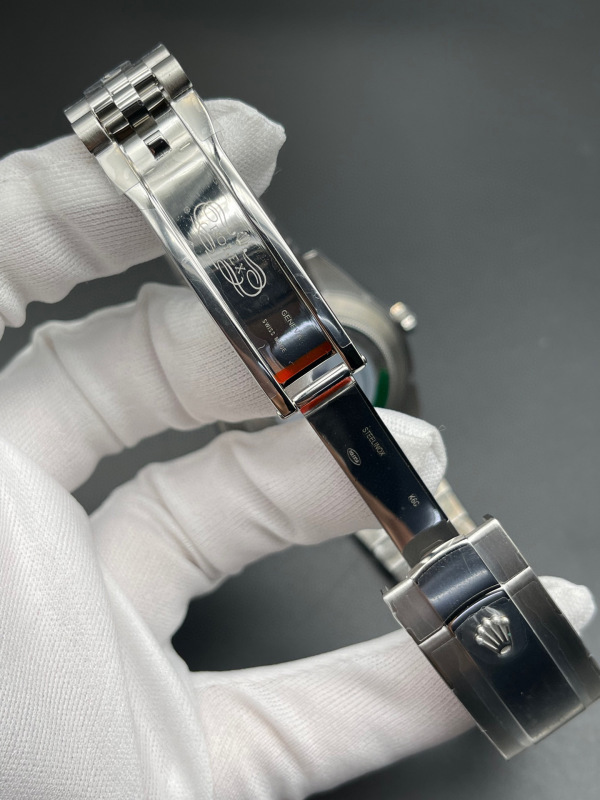 Top-grade watches 0800