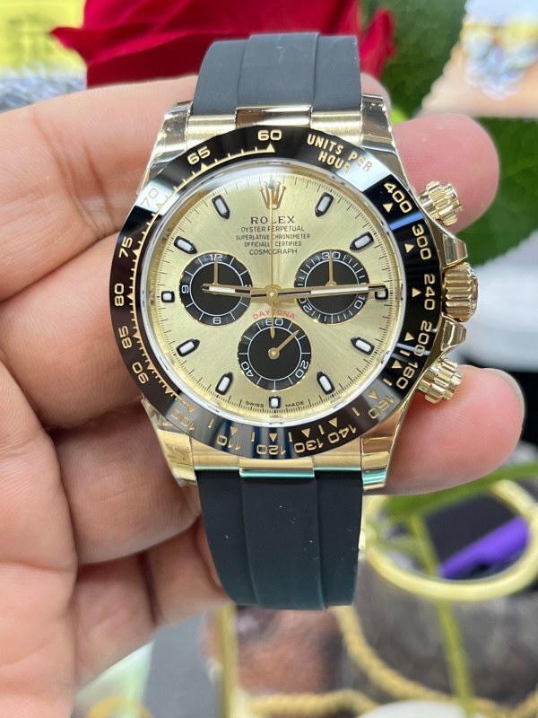 Watch0198