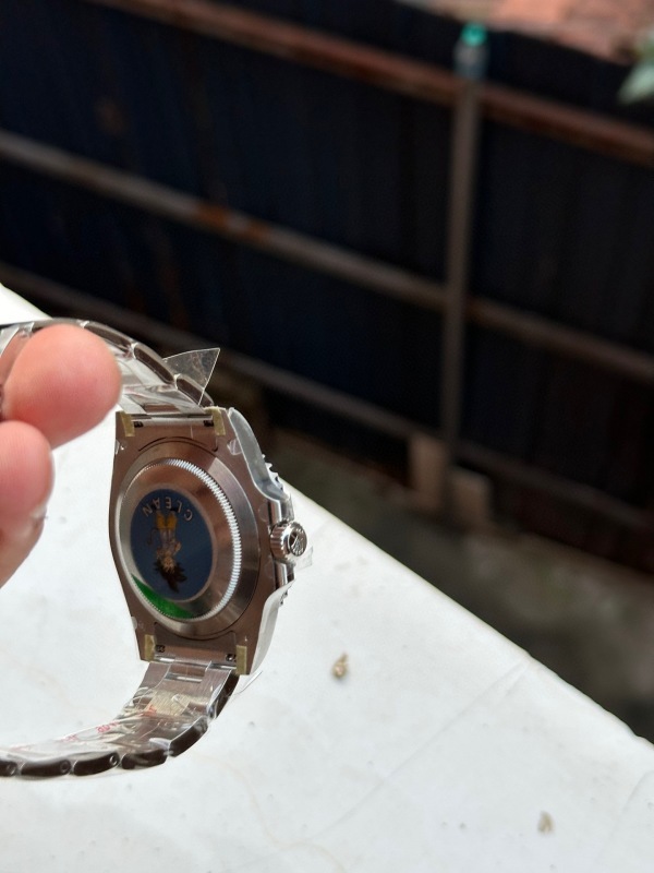 Watch0188