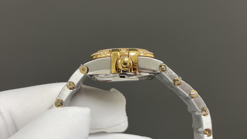 Watch0277