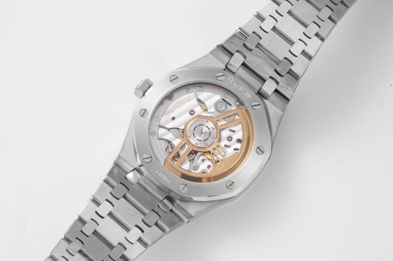 Watch0631