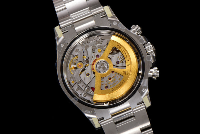 Watch0452