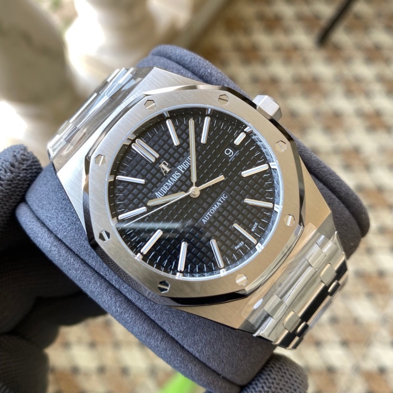 Watch0013