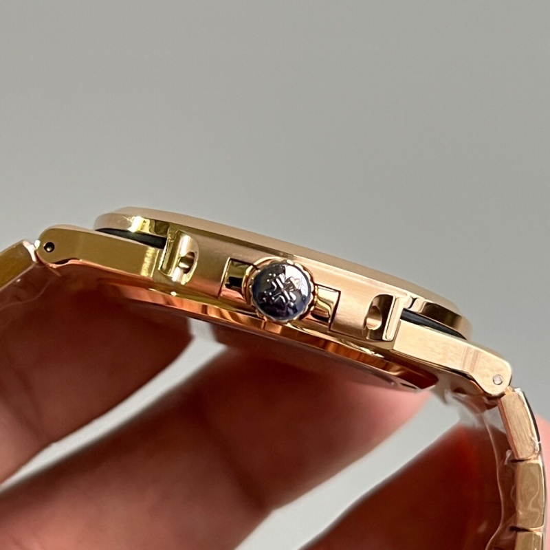 Watch0414