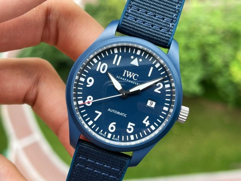 Watch0833