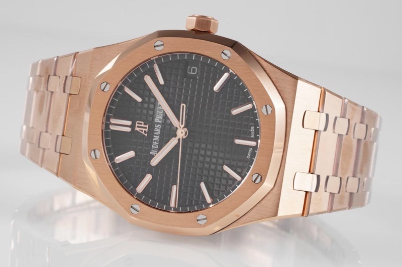 Watch0635