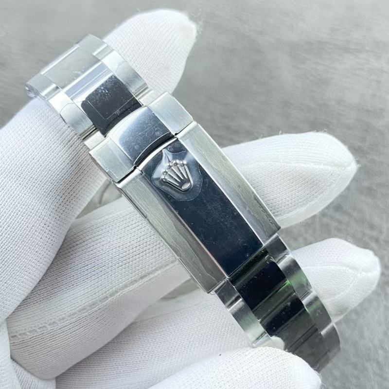 Top-grade watches 0111