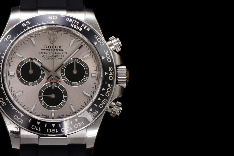 Watch0456