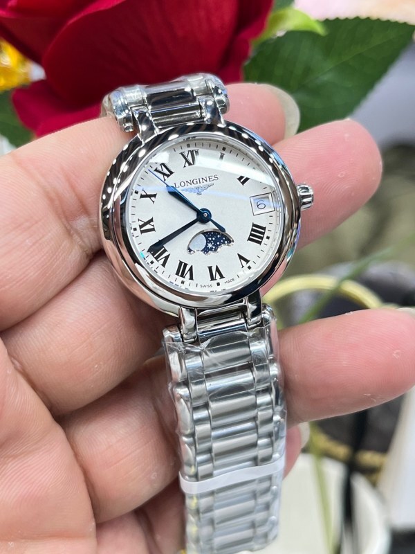 Watch0641