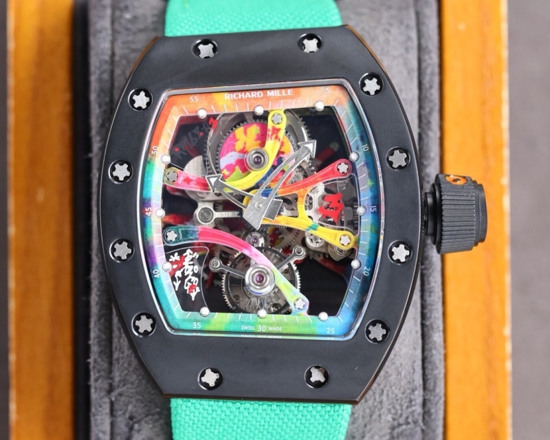 Watch0159