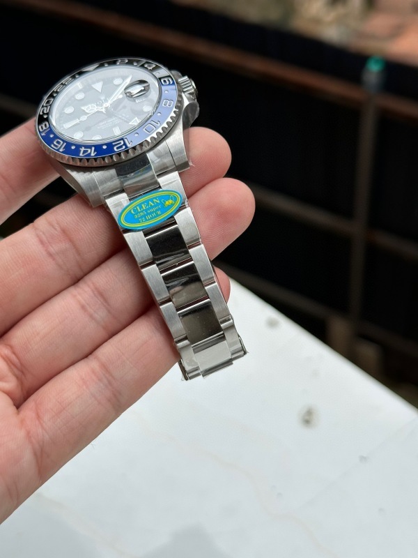 Watch0190
