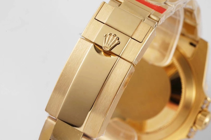 Watch0653