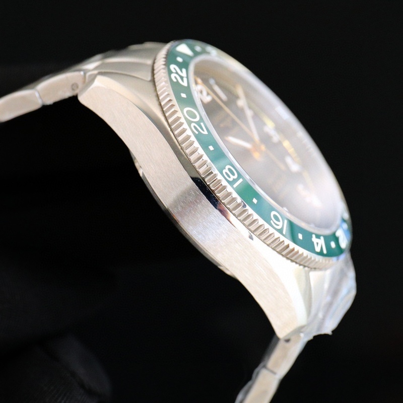 Watch0820