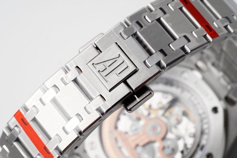 Watch0060