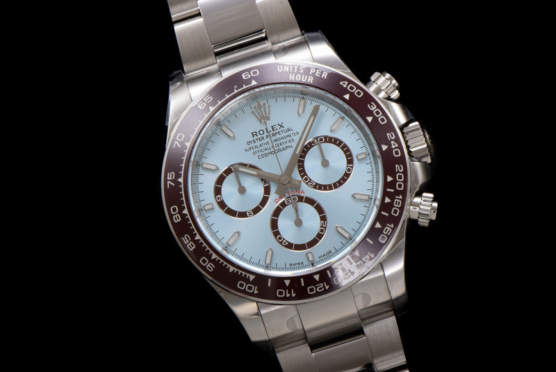 Watch0452