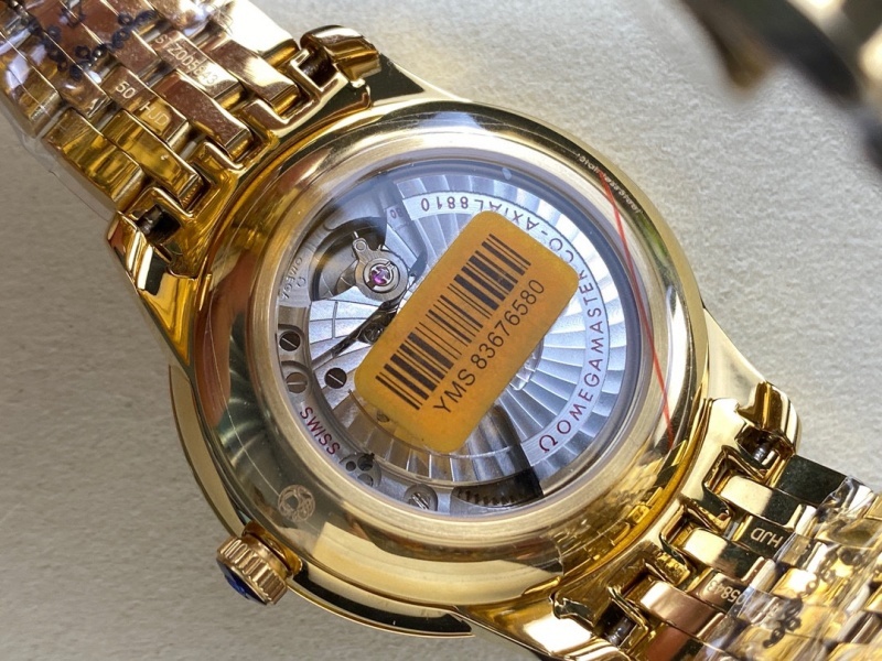 Watch0597
