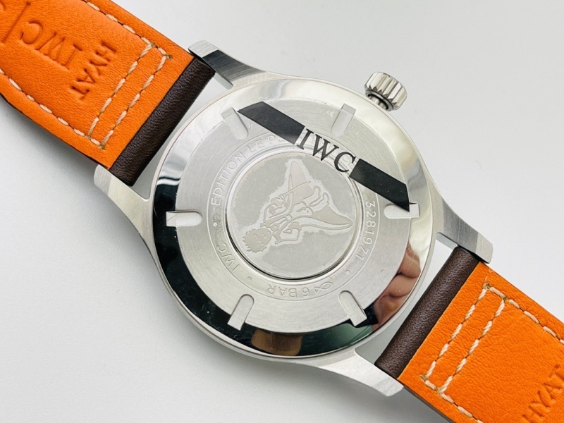 Watch0406