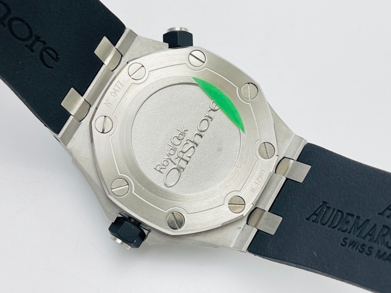 Watch0007