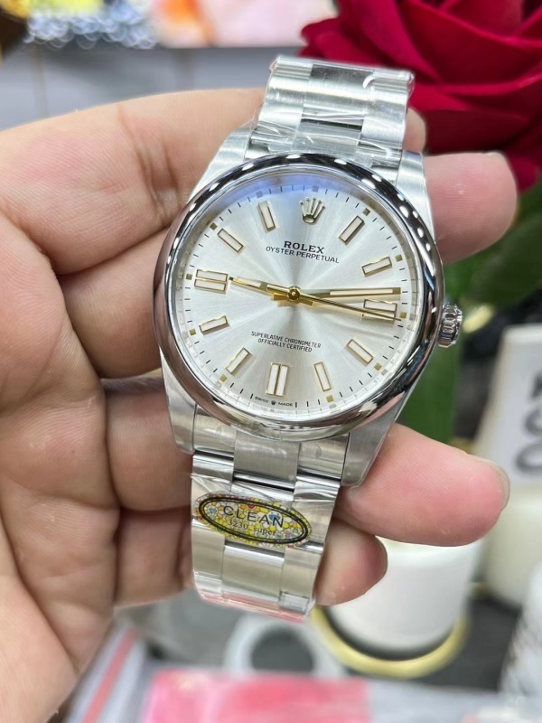Watch0803