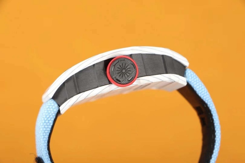 Watch0289