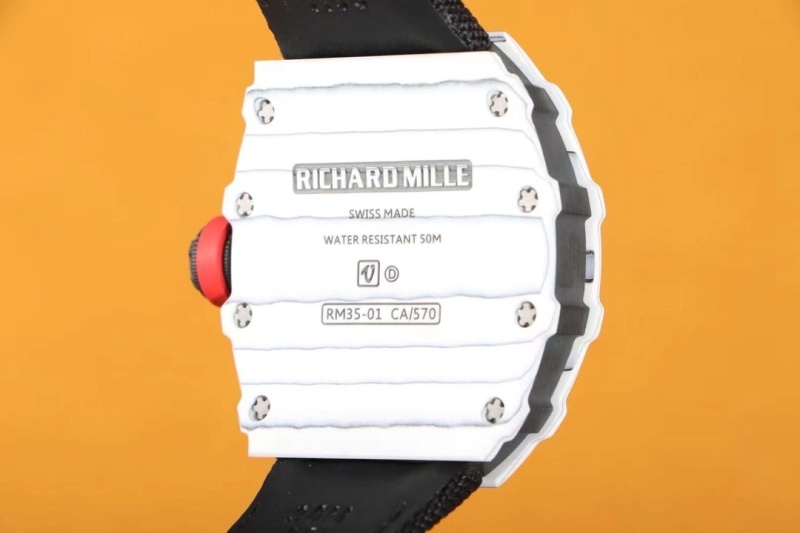 Watch0286