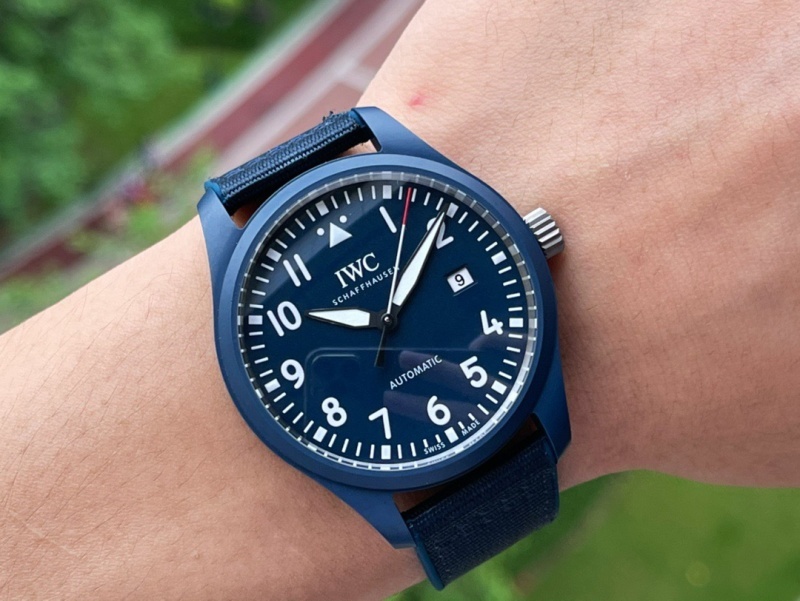 Watch0833