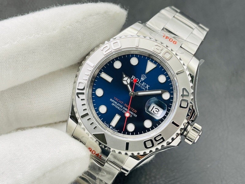 Watch0458