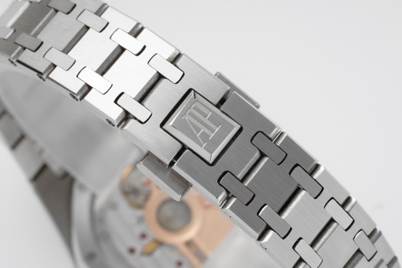 Watch0310