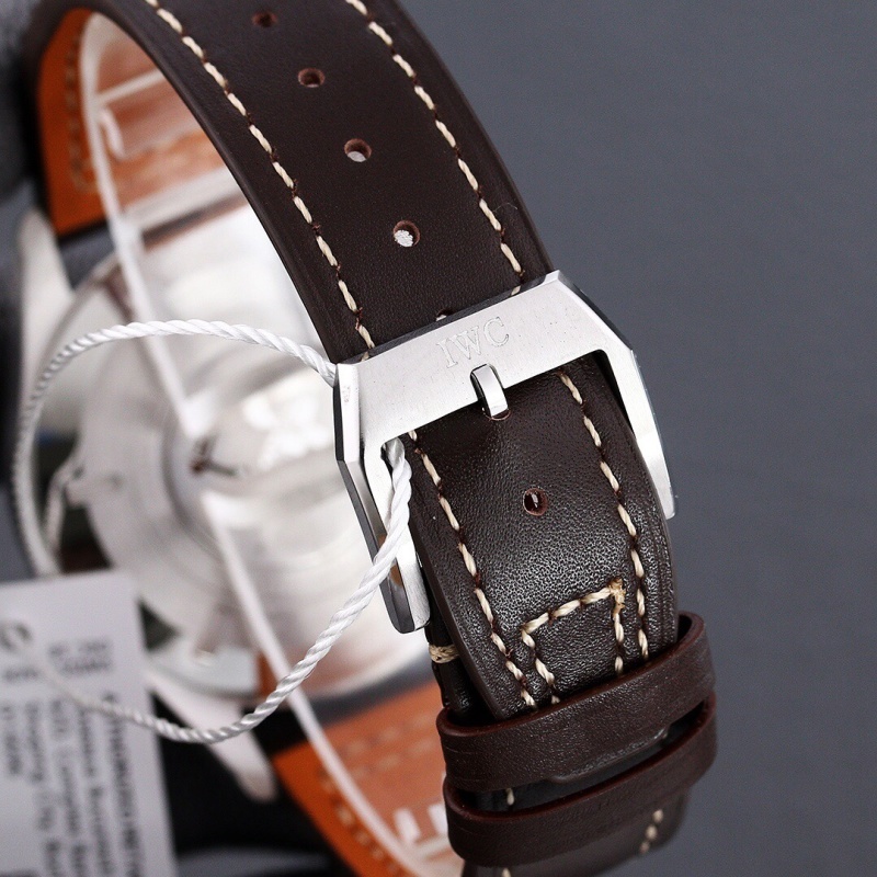 Watch0023
