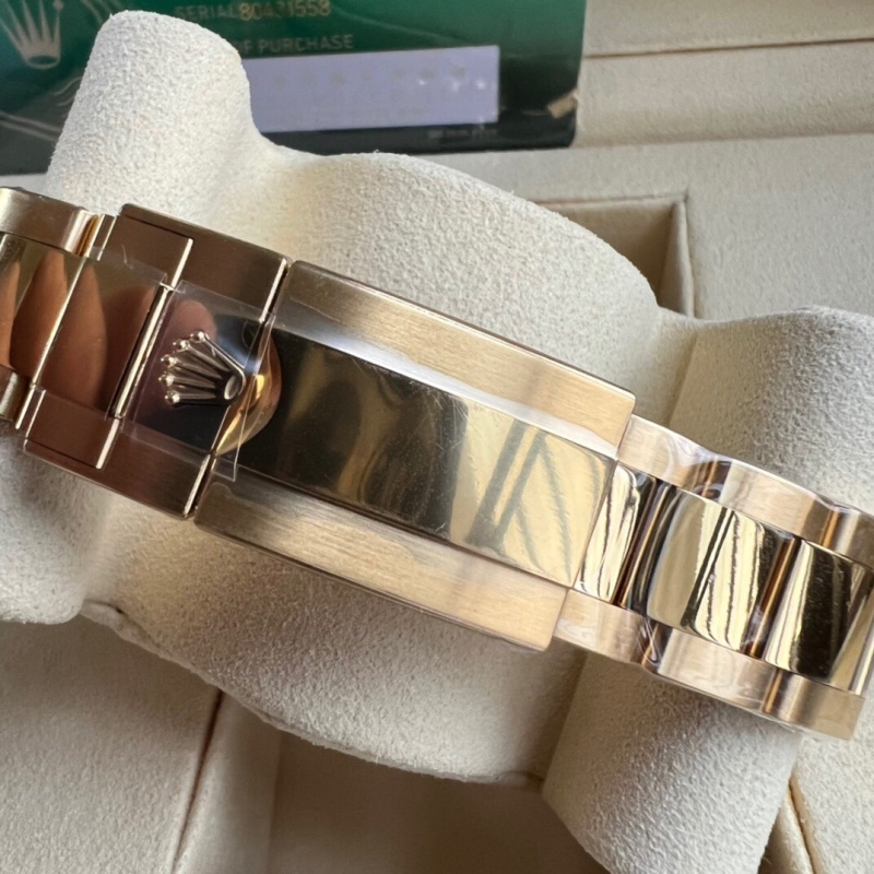 Top-grade watches 0600