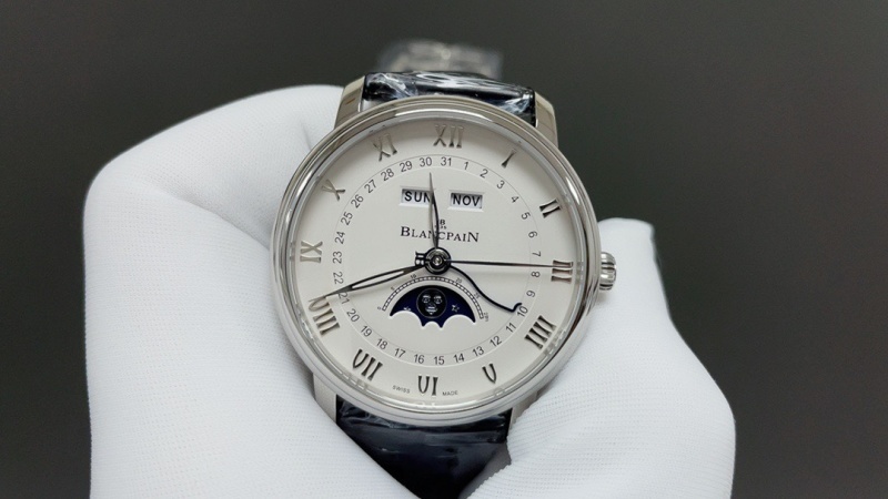 Watch0589