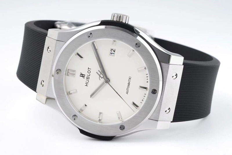 Watch0226