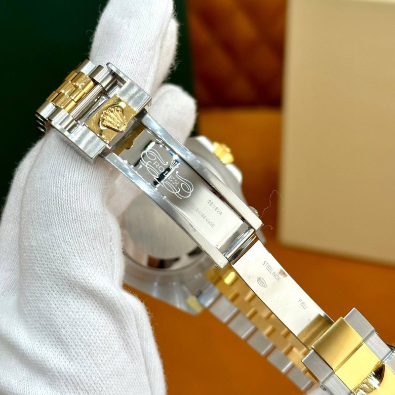 Top watch 0004