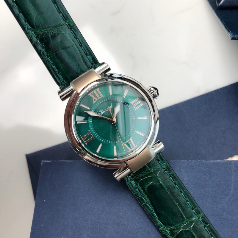 Watch0561