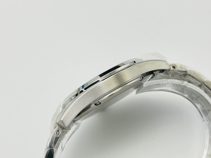 Watch0391