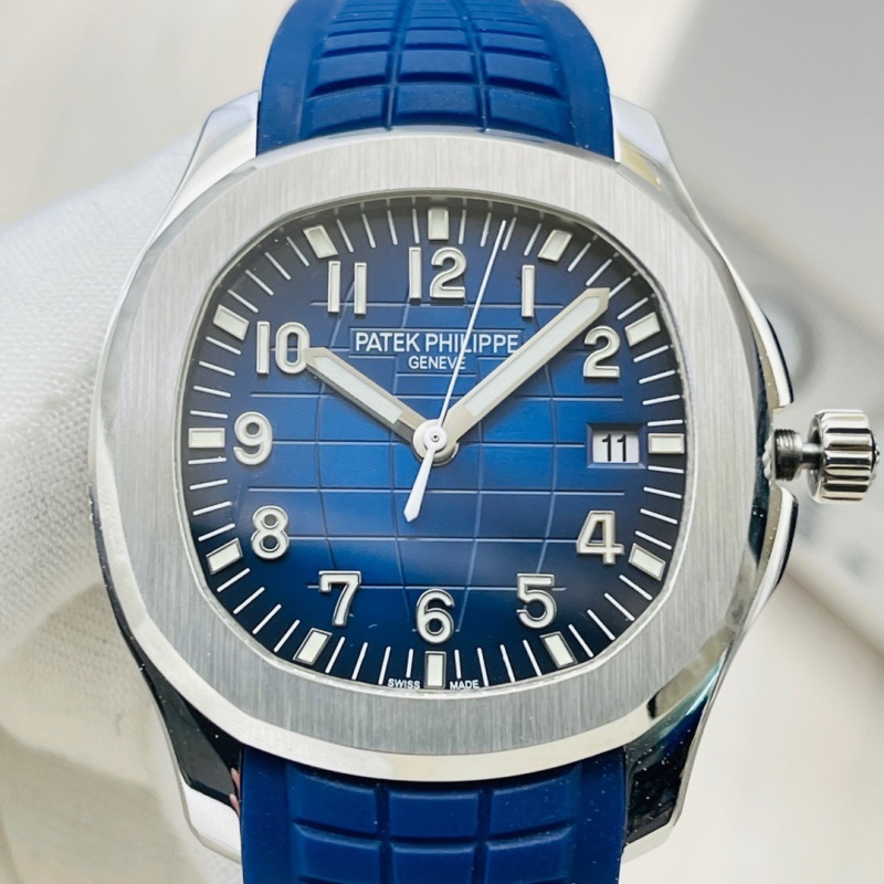 Watch0670