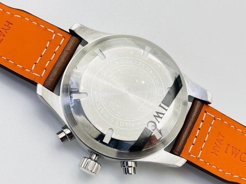 Watch0103