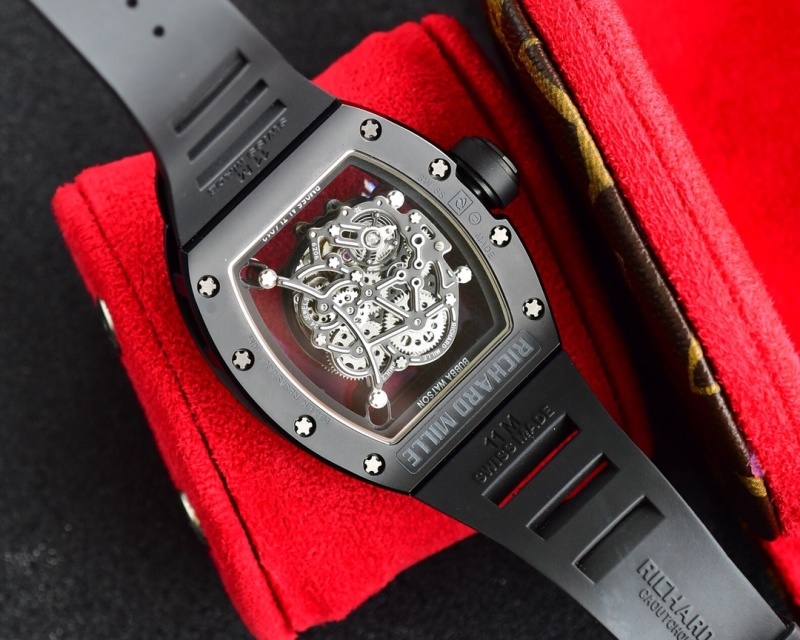 Watch0253