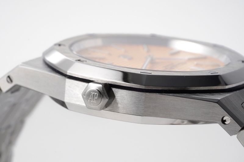 Watch0063