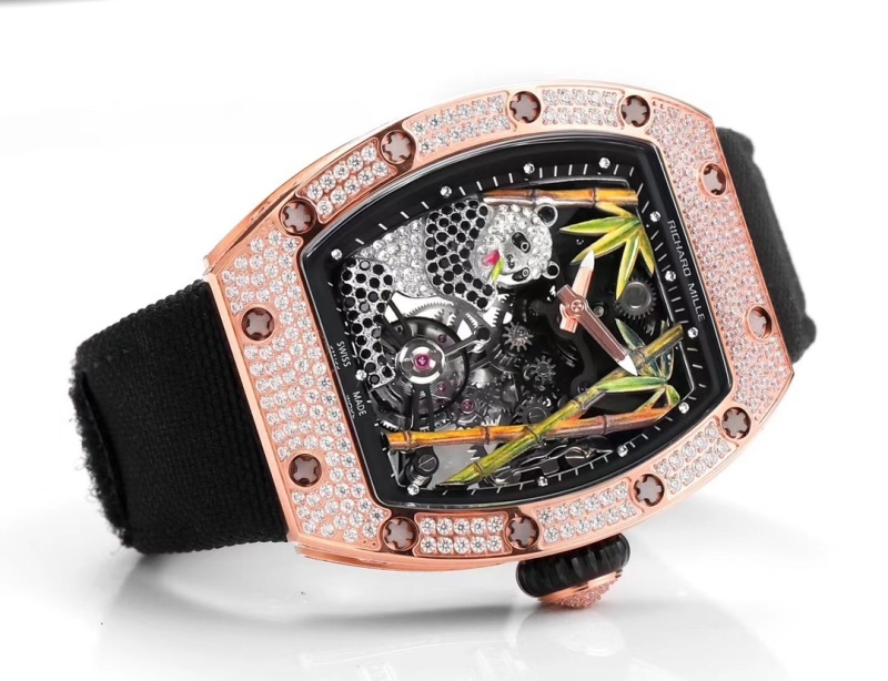 Watch0787