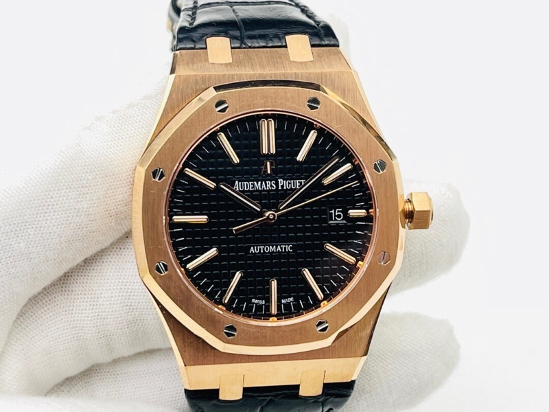 Watch0049