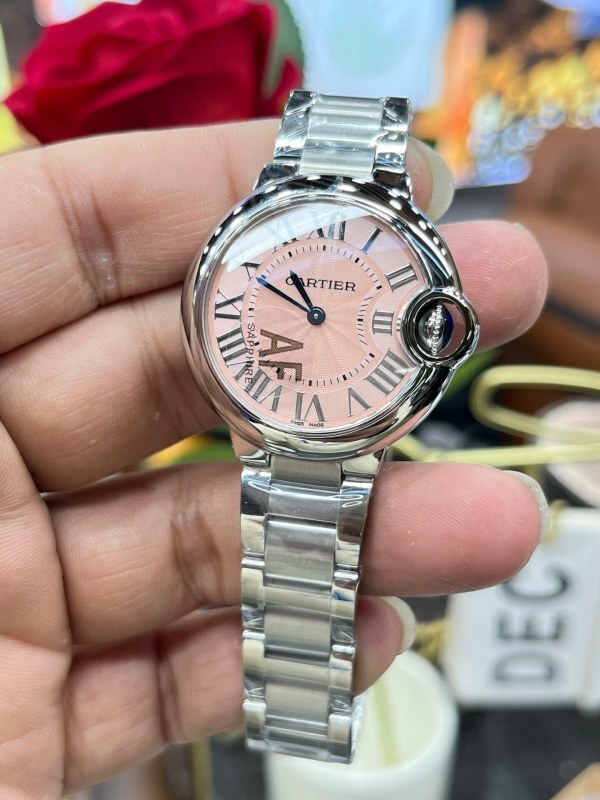 Watch0640