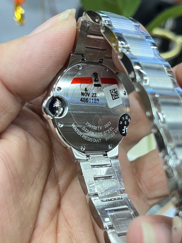 Watch0640