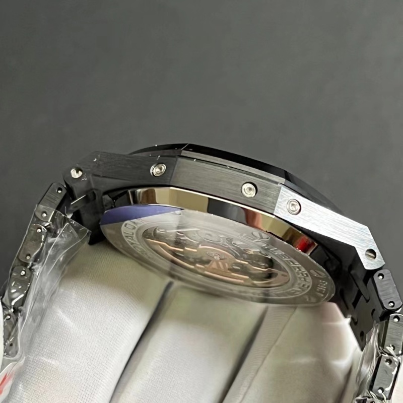 Watch0830