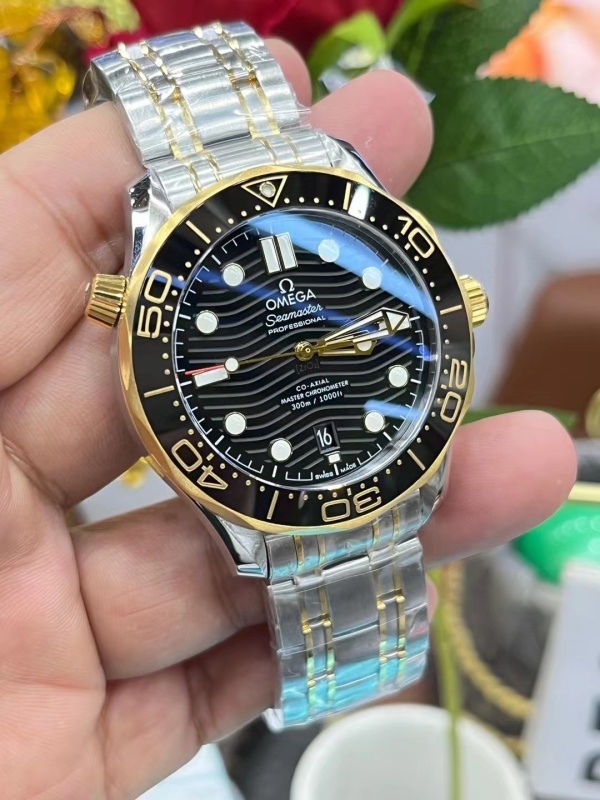 Watch0424