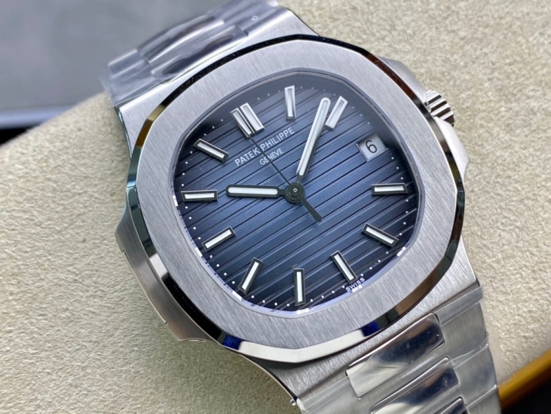 Watch0175