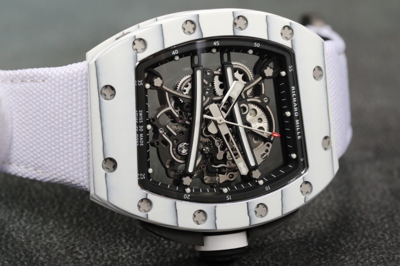 Watch0136