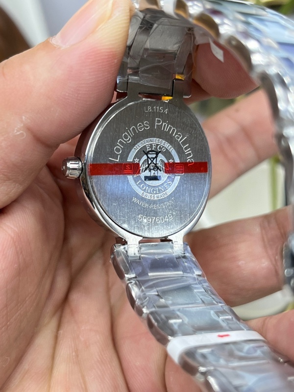 Watch0641
