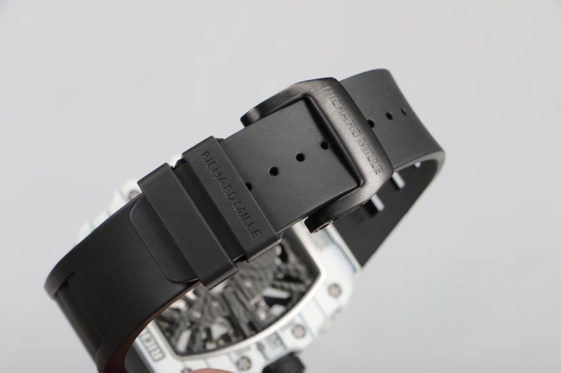 Watch0040