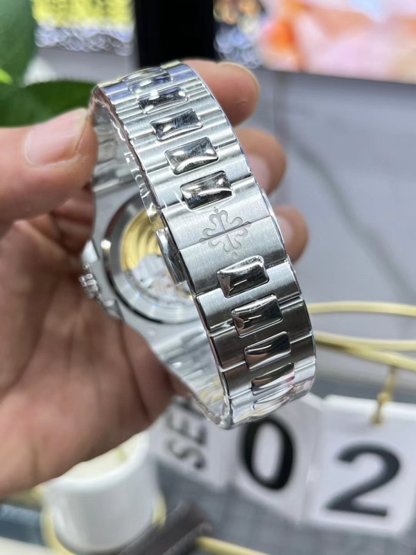Watch0804